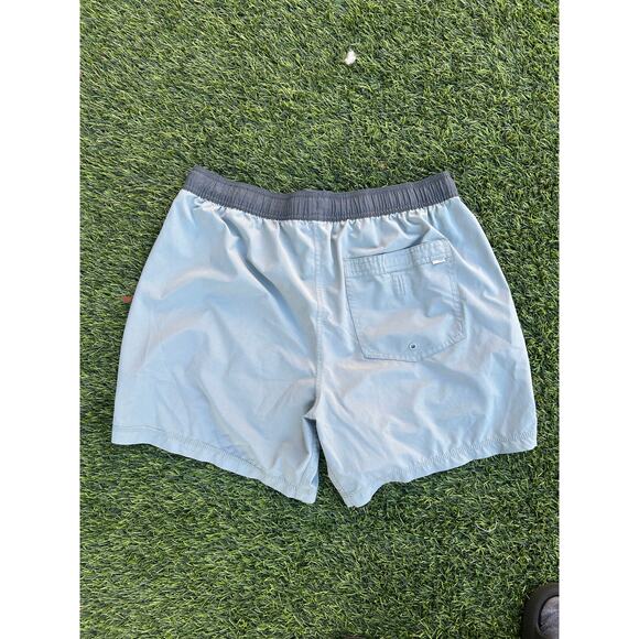 Vuori Men's Kore shorts size L - Picture 3 of 3
